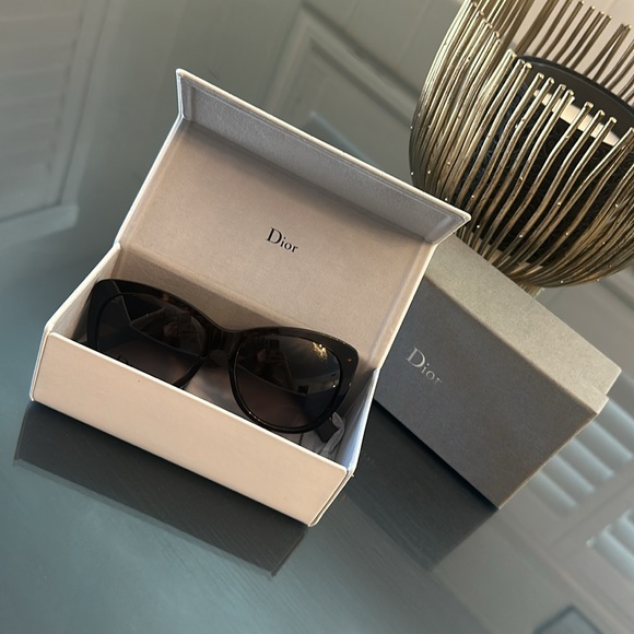 Christian Dior DiorInedite BOJEU 56-17-145mm Havana Rectangular Sunglasses - Picture 12 of 12